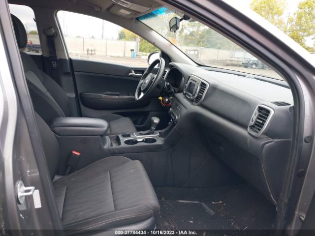 KNDPMCAC1K7549956 KIA Sportage Lx