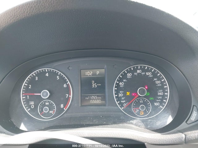 1VWAT7A39FC065219 Volkswagen Passat 1.8t S