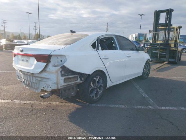3KPF24AD7KE137783 KIA Forte Lxs