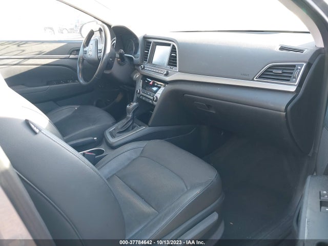 2017 Hyundai Elantra Limited მანქანა იყიდება აუქციონზე, vin: 5NPD84LF3HH120911, აუქციონის ნომერი: 37784642