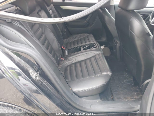 2010 VOLKSWAGEN CC LUXURY VIN: WVWHL7ANXAE525908