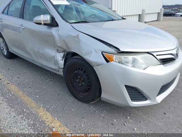 2012 TOYOTA CAMRY LE VIN: 4T1BF1FK3CU070901