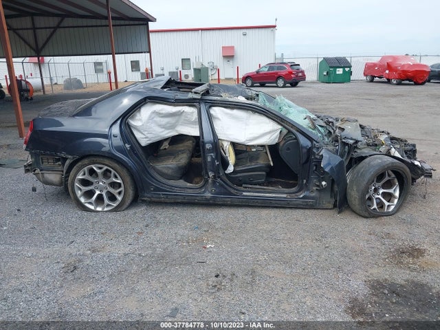 Chrysler 300 Limited 2018 2C3CCAET7JH110199 Image 13