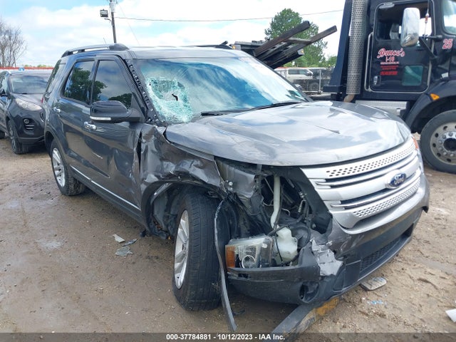 2014 FORD EXPLORER XLT VIN: 1FM5K7D8XEGC32687