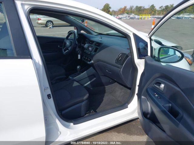 KNADM4A35F6434164 KIA RIO LX