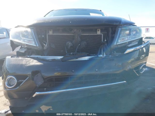 5N1AR2MM1FC656004 Nissan Pathfinder Sv