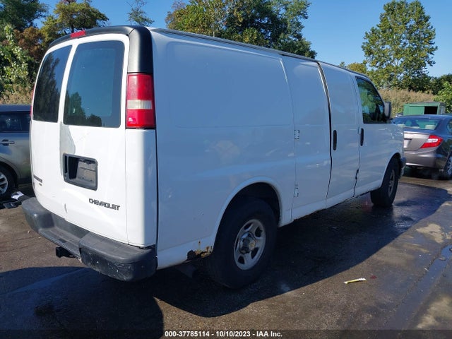 2004 CHEVROLET EXPRESS VIN: 1GCFH15T741147573