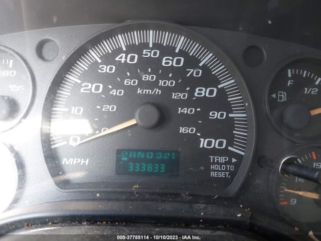 2004 CHEVROLET EXPRESS VIN: 1GCFH15T741147573