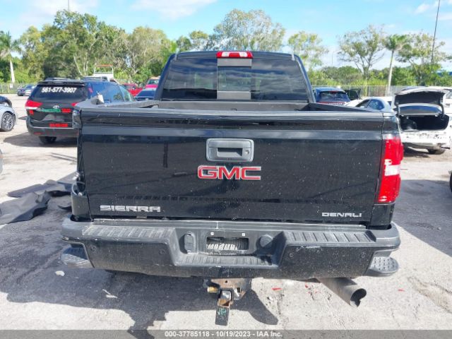 1GT12UEY2JF111278 GMC Sierra 2500hd Denali