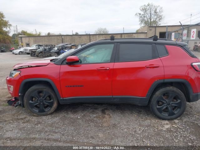 3C4NJDBB1KT640068 Jeep Compass Altitude