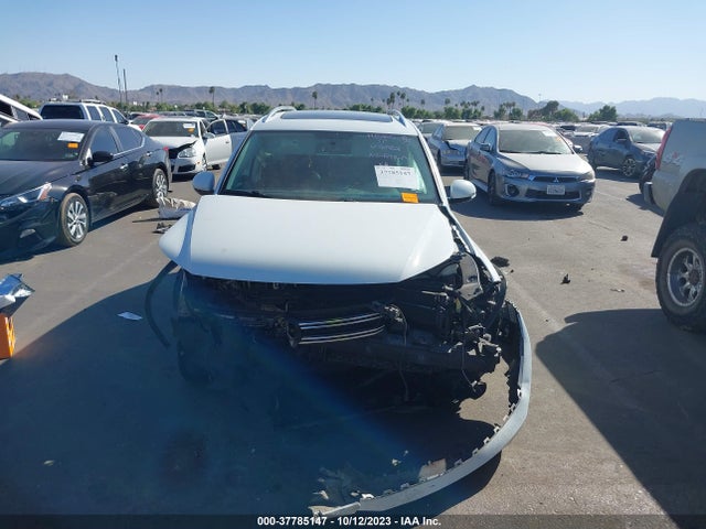 WVGAV7AX2FW509826 Volkswagen Tiguan Sel