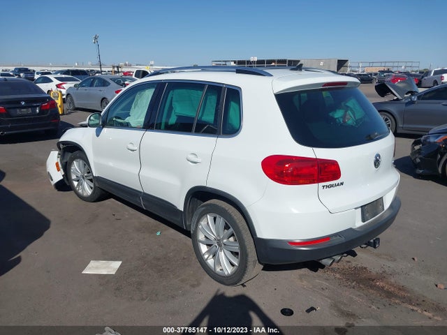 WVGAV7AX2FW509826 Volkswagen Tiguan Sel