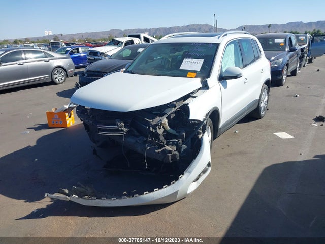 WVGAV7AX2FW509826 Volkswagen Tiguan Sel