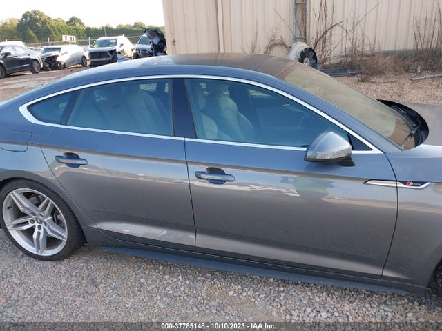 WAUENCF54JA041445 Audi A5 Sportback Premium Plus