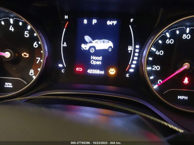 3C4NJDBB5LT224087 Jeep Compass Latitude