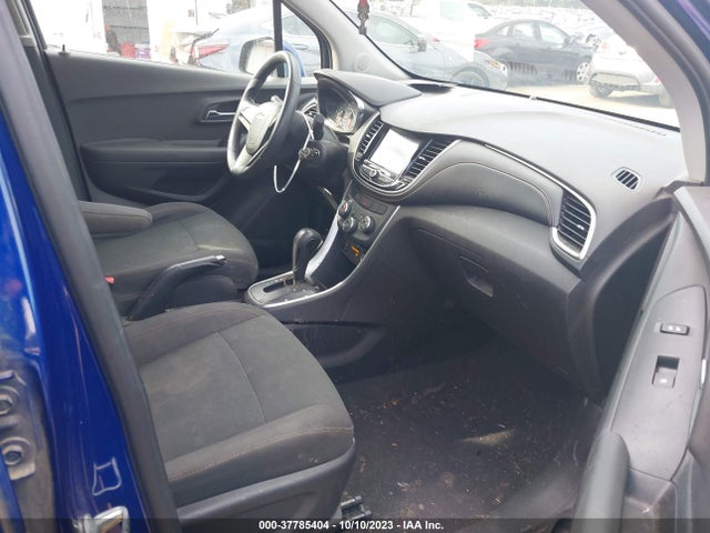 Chevrolet TRAX LS 2017 3GNCJKSB9HL156287 Image 5