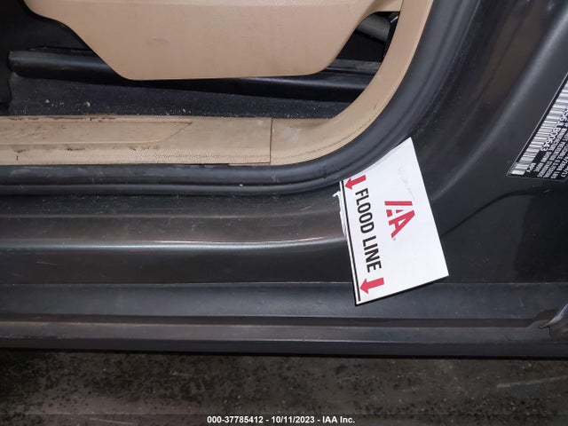 2018 PORSCHE MACAN WP1AA2A56JLB00643 Photo 5