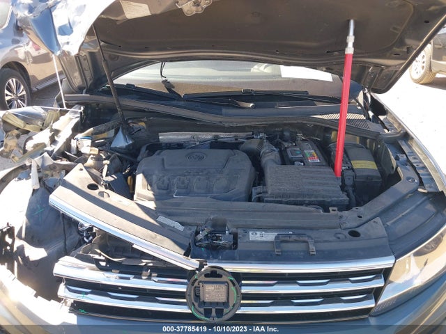 3VV3B7AX3JM151300 Volkswagen Tiguan Sel/se