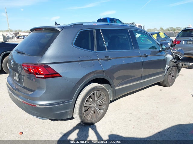 3VV3B7AX3JM151300 Volkswagen Tiguan Sel/se
