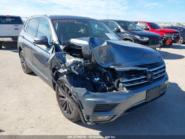 3VV3B7AX3JM151300 Volkswagen Tiguan Sel/se