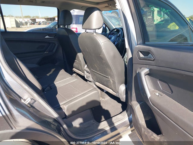 3VV3B7AX3JM151300 Volkswagen Tiguan Sel/se