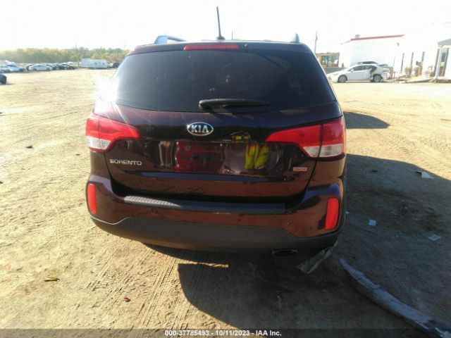 5XYKTCA66FG614915 KIA SORENTO LX