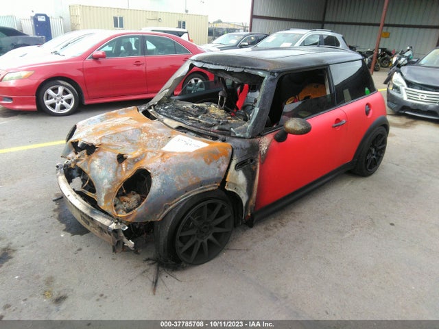 2002 MINI COOPER S WMWRE33402TD56703 Photo 1