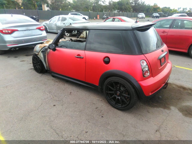 2002 MINI COOPER S WMWRE33402TD56703 Photo 2