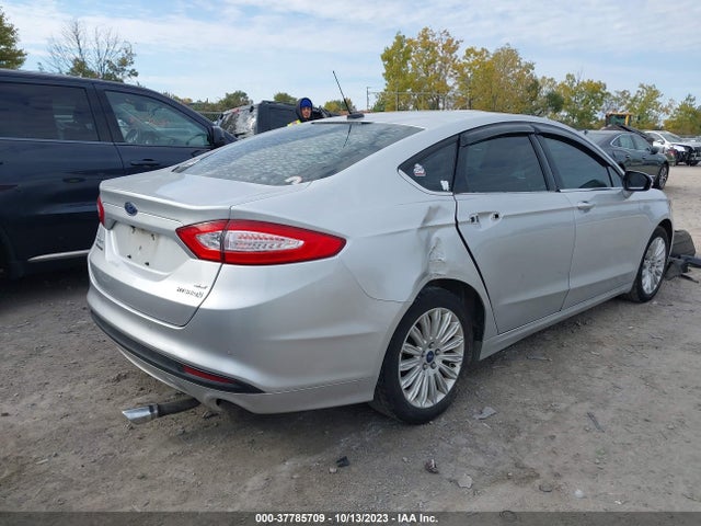 3FA6P0LUXGR333004 Ford Fusion Se Hybrid