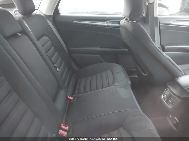 3FA6P0LUXGR333004 Ford Fusion Se Hybrid