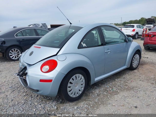 2010 VOLKSWAGEN NEW BEETLE COUPE VIN: 3VWPG3AG4AM005690