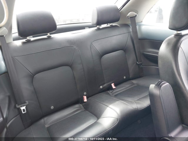 2010 VOLKSWAGEN NEW BEETLE COUPE VIN: 3VWPG3AG4AM005690