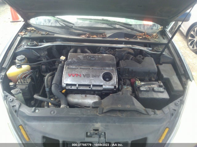 2003 LEXUS ES 300 VIN: JTHBF30GX30098401