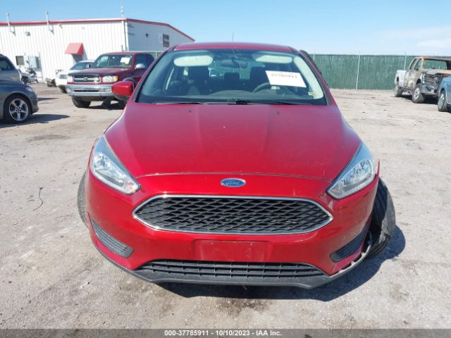 1FADP3K2XJL331039 Ford FOCUS SE