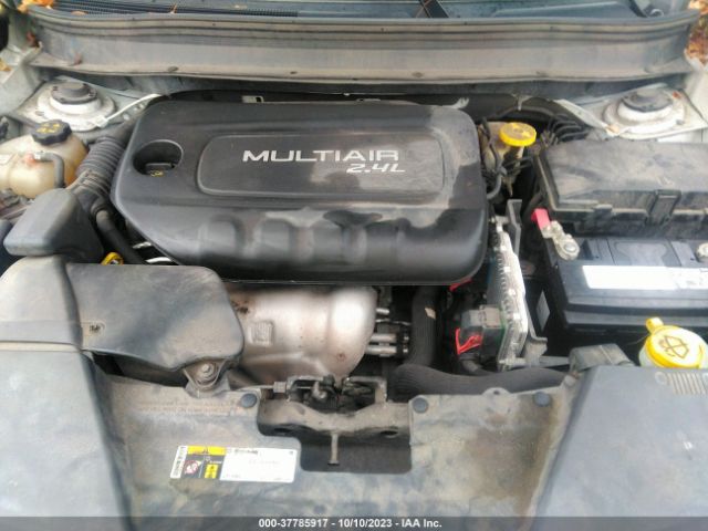 1C4PJLCB1EW232878 Jeep Cherokee Latitude