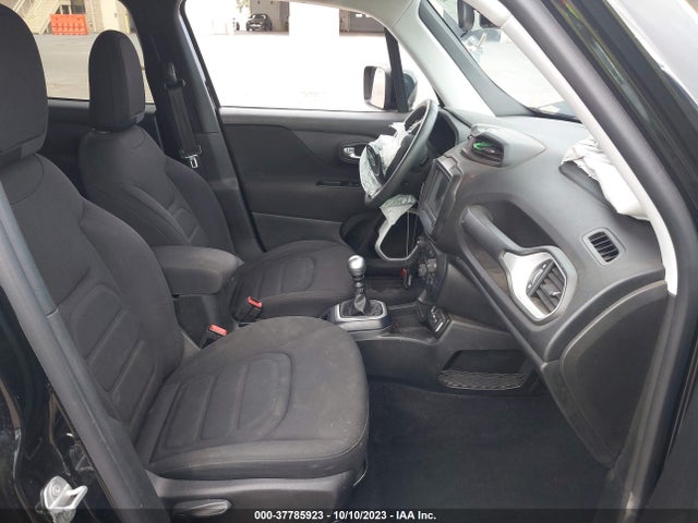 2018 JEEP RENEGADE LATITUDE VIN: ZACCJABH3JPH64312