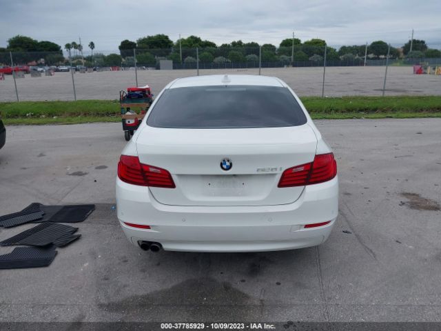WBA5A5C5XGG348202 BMW 5 Series 528i