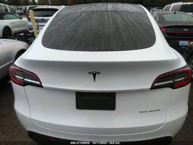 Tesla Model Y Long Range 2020 5YJYGDEE2LF037342 Image 14