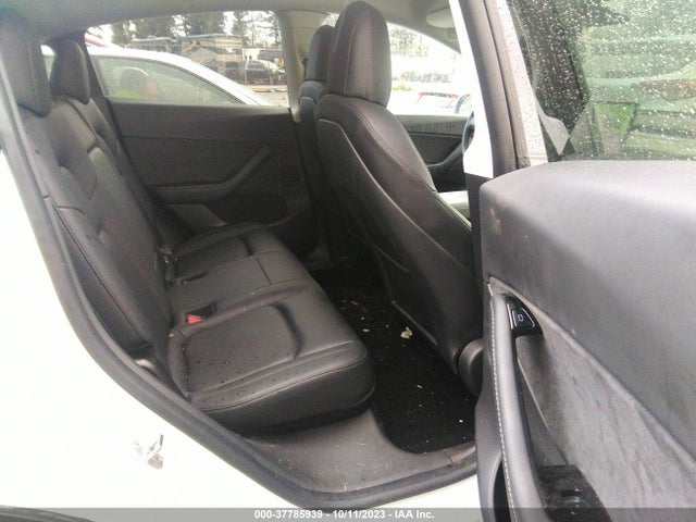 Tesla Model Y Long Range 2020 5YJYGDEE2LF037342 Image 8
