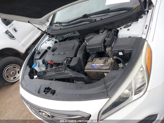 2016 HYUNDAI SONATA 2.4L SPORT VIN: 5NPE34AF5GH285282