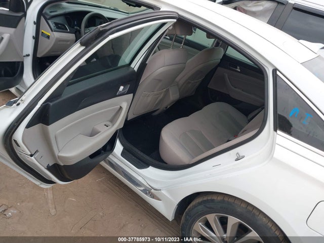 2016 HYUNDAI SONATA 2.4L SPORT VIN: 5NPE34AF5GH285282