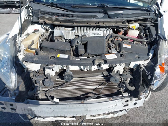 Toyota Prius Four 2015 JTDKN3DU9F0463904 Image 10