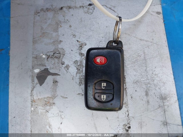 Toyota Prius Four 2015 JTDKN3DU9F0463904 Image 11