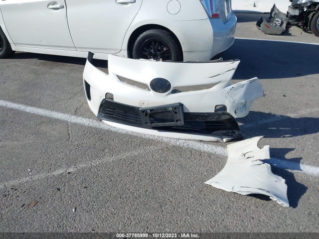 Toyota Prius Four 2015 JTDKN3DU9F0463904 Image 12