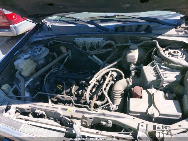 2009 FORD ESCAPE XLS VIN: 1FMCU02789KA20456