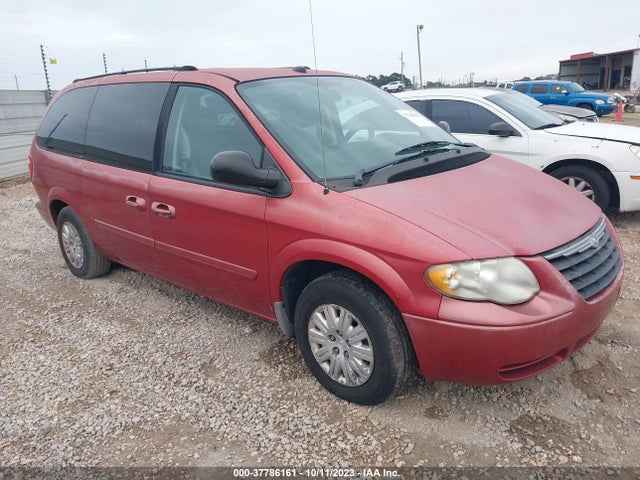 2005 CHRYSLER TOWN & COUNTRY LX VIN: 2C4GP44R75R586851
