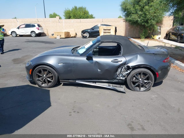 Mazda Mx-5 Miata Club 2016 JM1NDAC77G0113334 Image 14