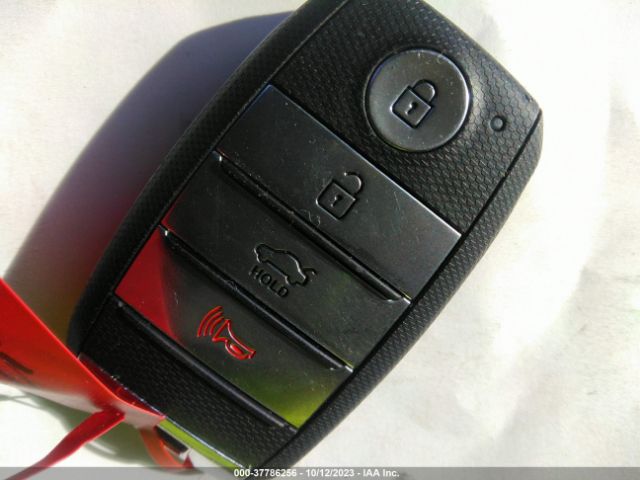 5XXGT4L36LG402899 KIA Optima S