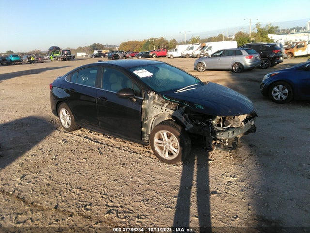 2017 1G1BE5SM8H7183229 main image