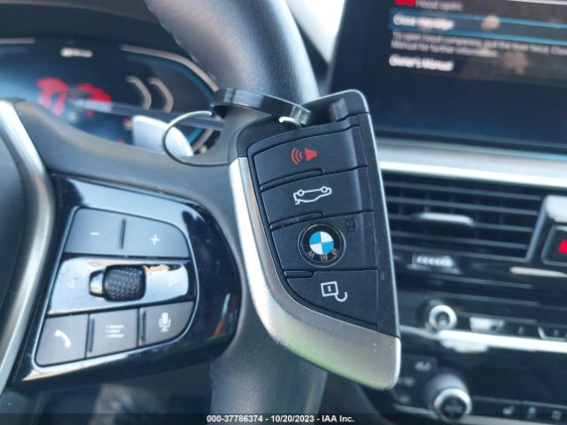 WBA13AG04NCH61322 BMW 530e